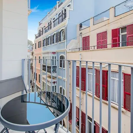The Centre - Modern Family With Rooftop Pool & Terrace - Children For Free Apartment *